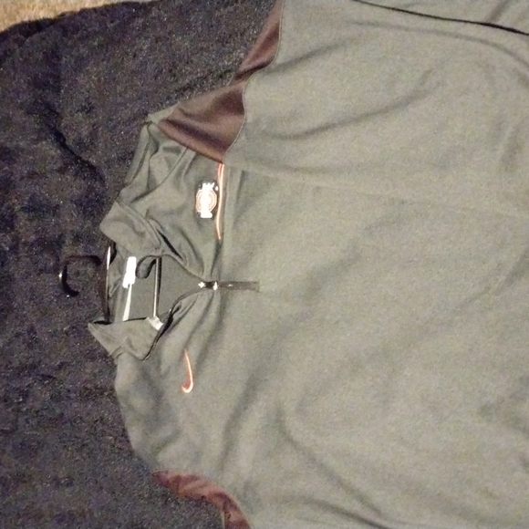 Ohio State Nike Dri fit pullover - Picture 3 of 3